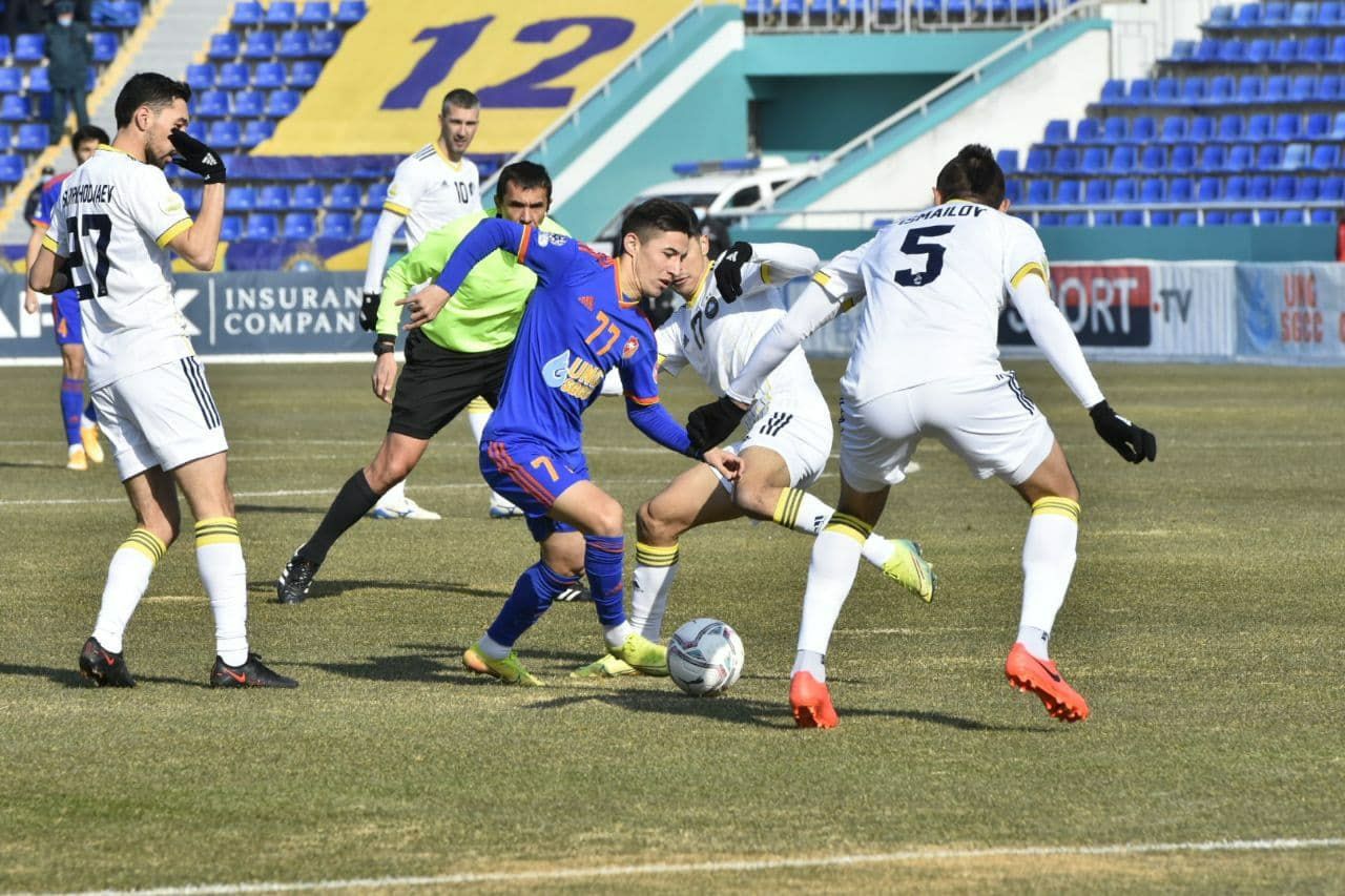 Узбекистан футбол турнир