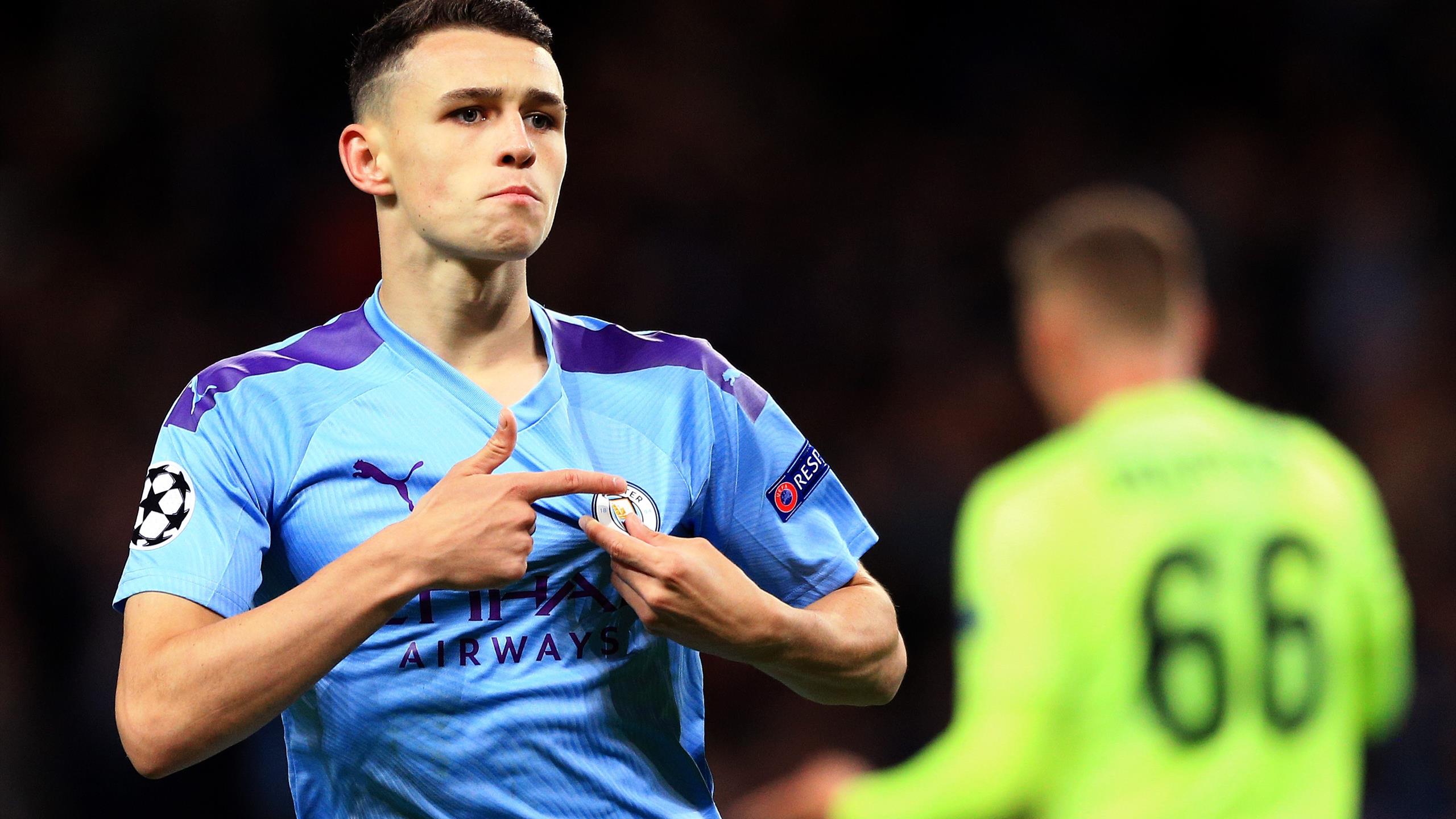 Фил фоден биография. Phil Foden. Фоден ман Сити. Филип Фоден Манчестер. Фил Фоден футболист.